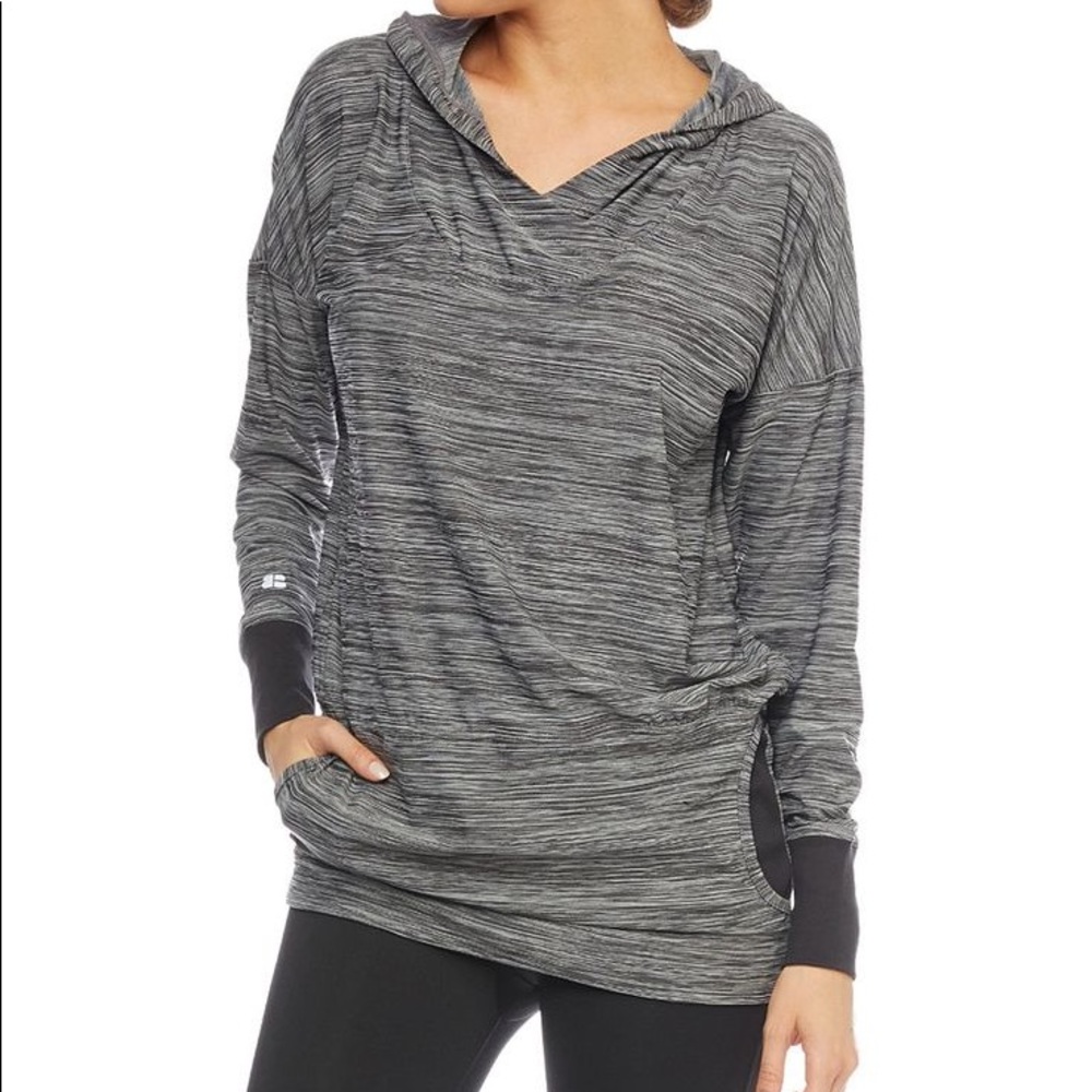 Beach HouseSport wanderlust hoodie size Xs.